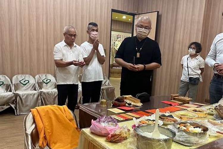 忌日和十月初一哪个重要？