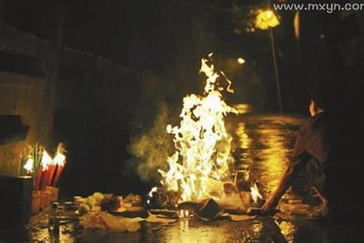 梦见别人清明节烧纸