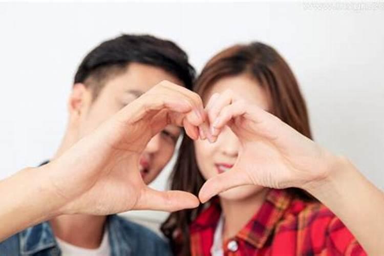 梦见爱人出轨什么预兆大哭不止？