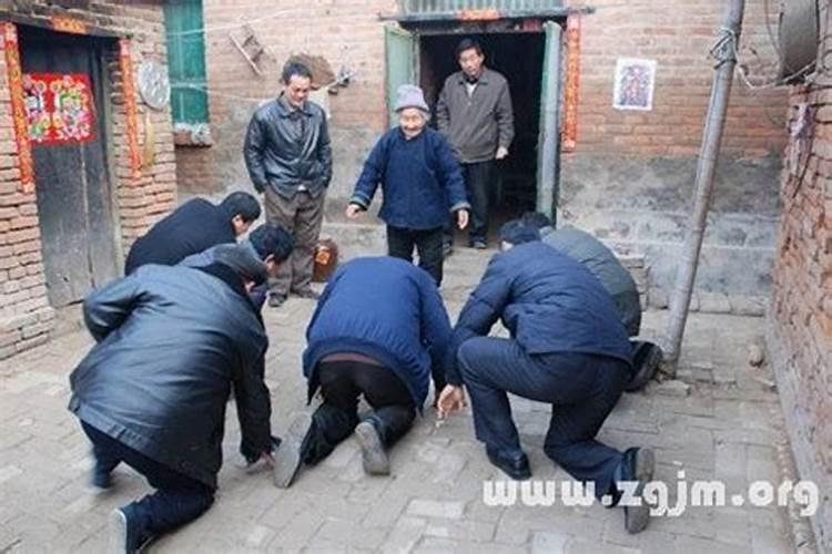 梦见给龙磕头是怎么回事？