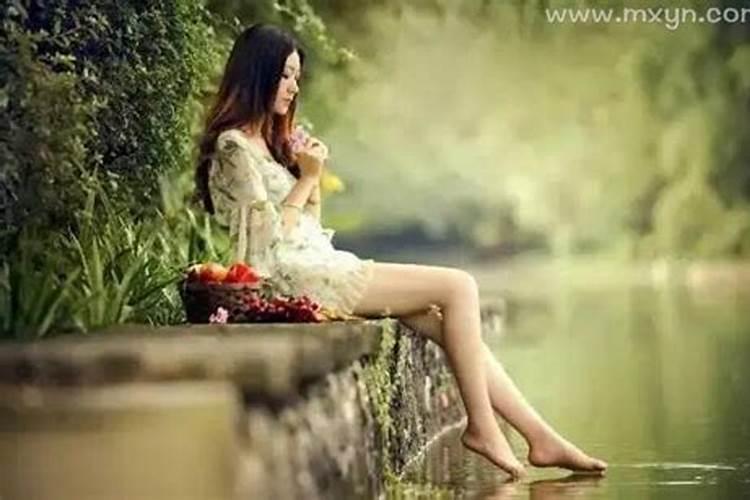 梦到好多美女爱上我了？