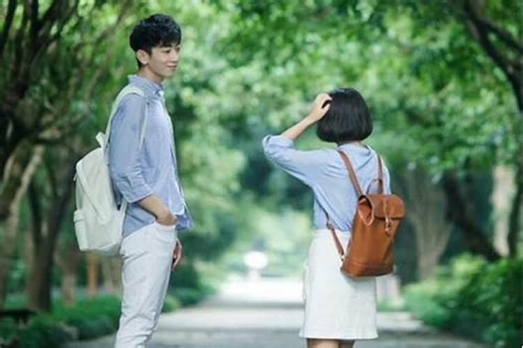 分手多年梦见前女友？