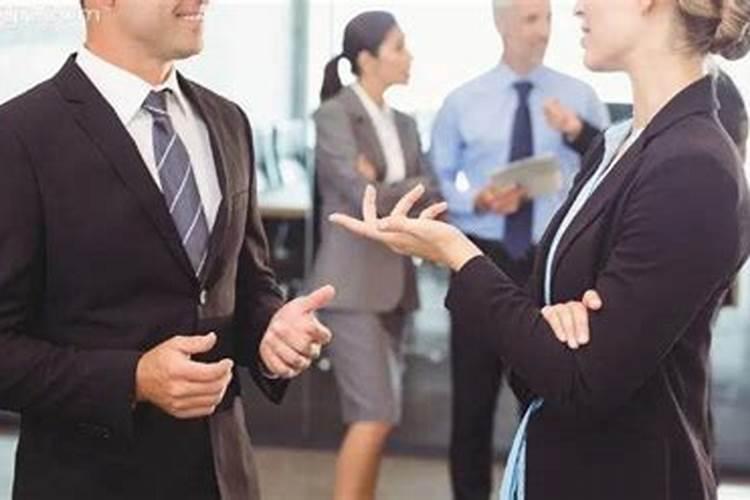 梦见老板和我说话把我吓醒了