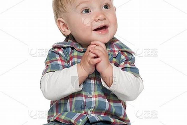 老是梦见自己带着一个小男孩