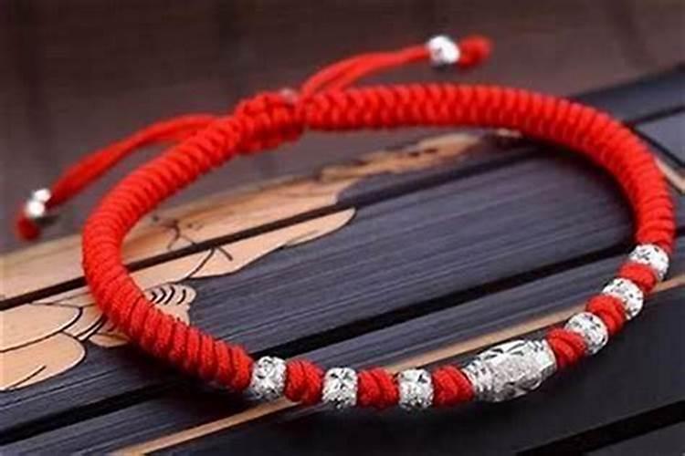 求文昌运带什么首饰？