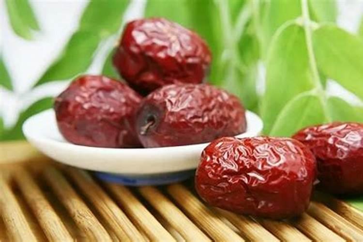 梦见大枣怎么回事儿？