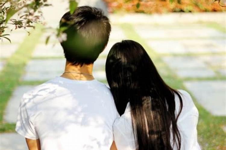 婚姻女小男大六岁测算