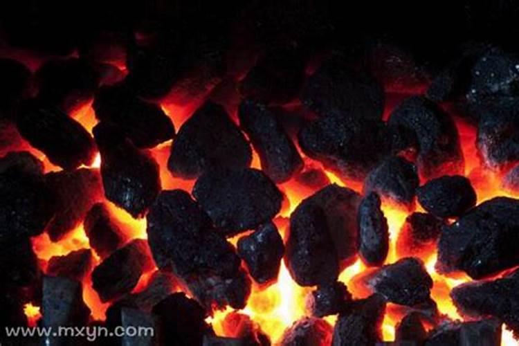 梦见煤块是什么意思？