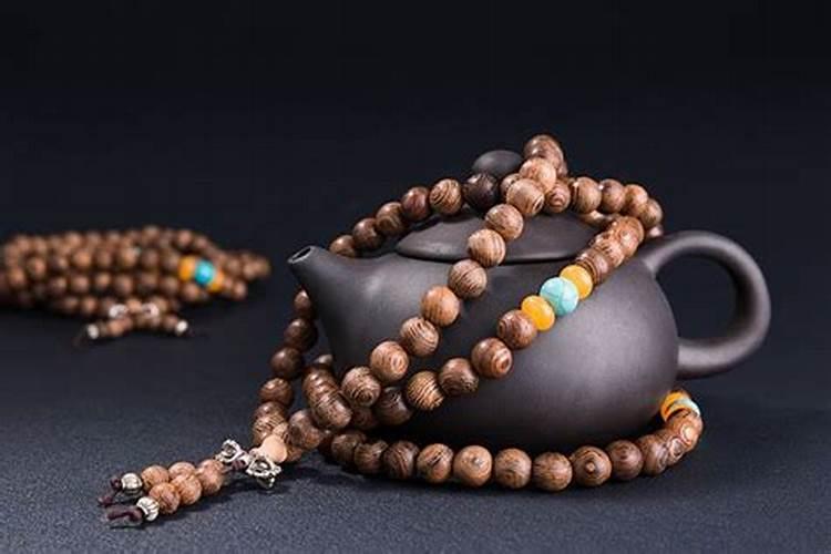 为亡灵超度要写他的名字