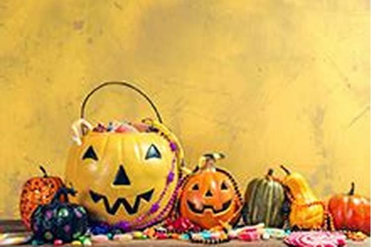 梦见和死人在一起是什么意思呢？