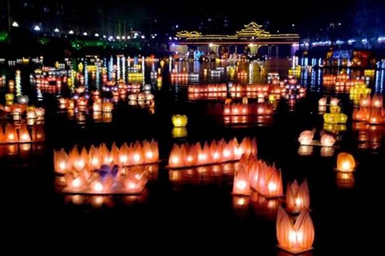 七月十五祭河神