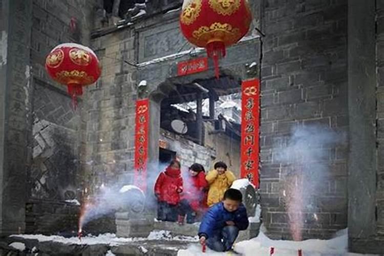 正月初一的家乡习俗