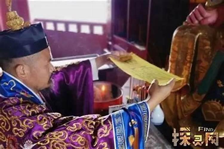 犯太岁要穿红色衣服吗？