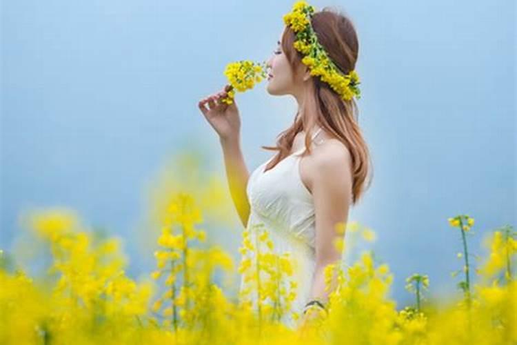 女命官杀混杂晚婚能嫁得好吗？