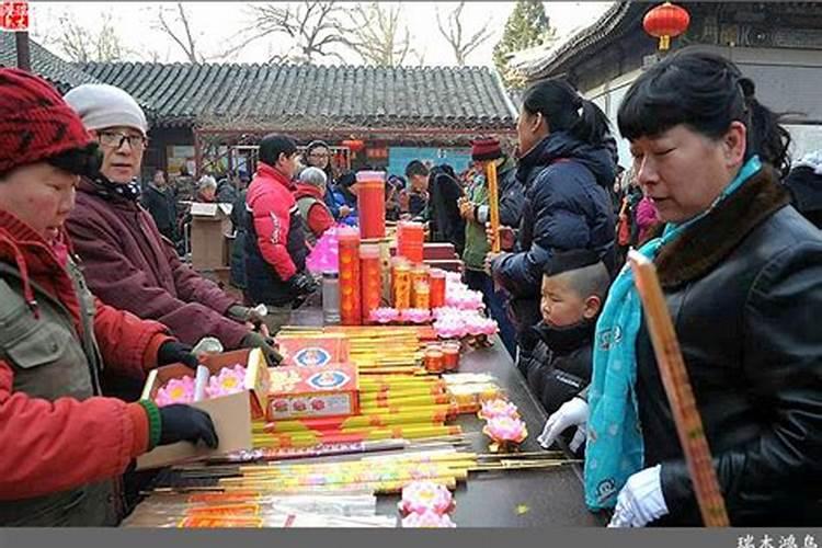 正月初一上香上供可以吗？