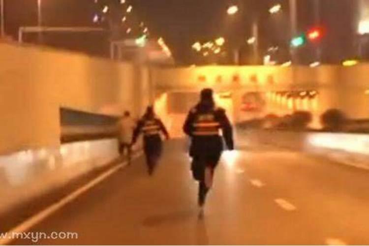 经常做梦梦见被追杀一直在逃跑