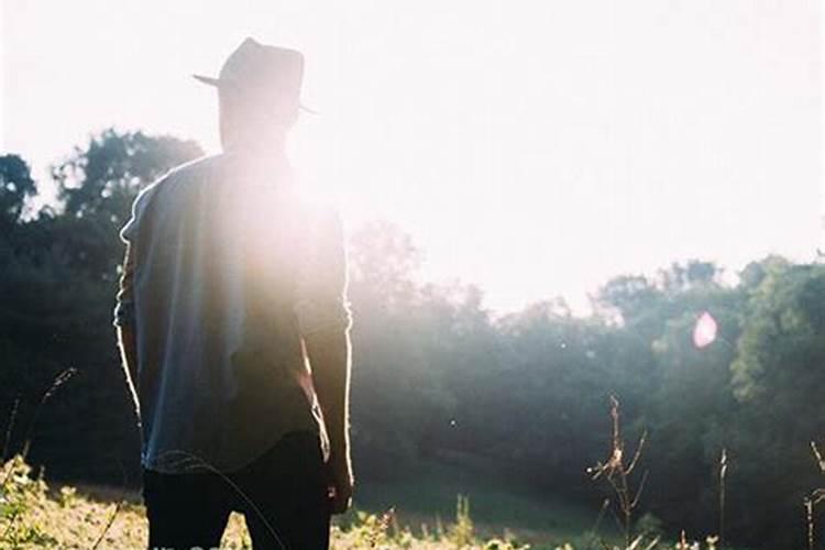 梦见自己打死人了有什么预兆？