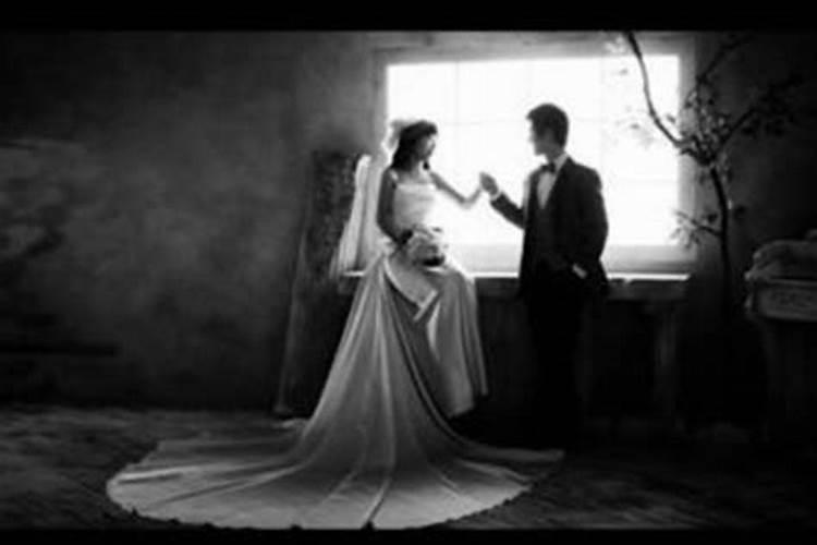 单身梦见自己结婚是什么征兆？