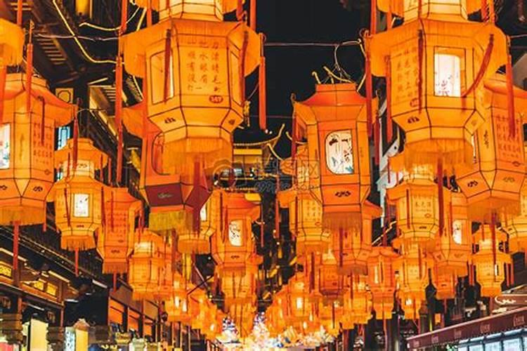 元宵节燃灯风俗减少