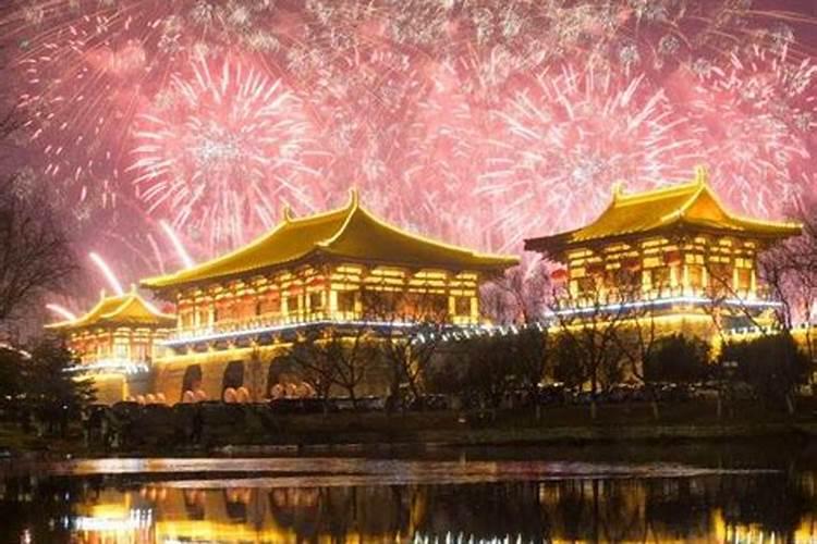 农历正月初一是哪个城市？