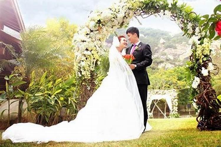 梦见好朋友办婚礼什么预兆？