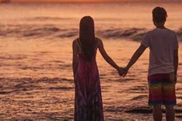 梦见男朋友哄别的女生