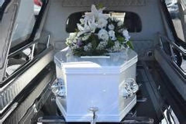 经常梦见棺材和死人是什么征兆？