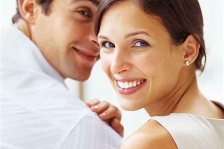 梦见男友和别的女人出轨