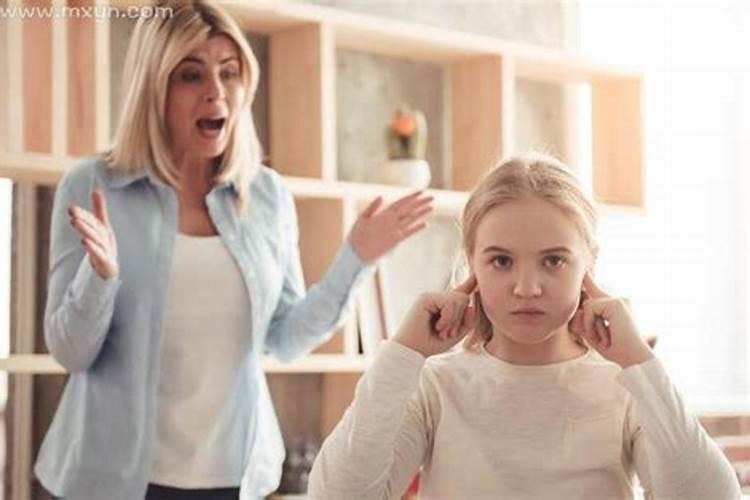 梦见和学生家长吵架是什么意思啊？