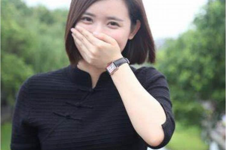 梦见表姐哭是啥意思？