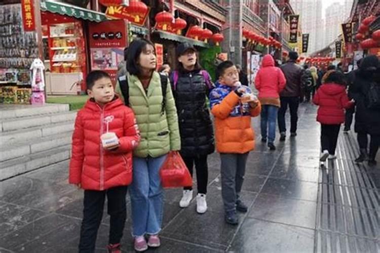 梦见逛街是什么意思？