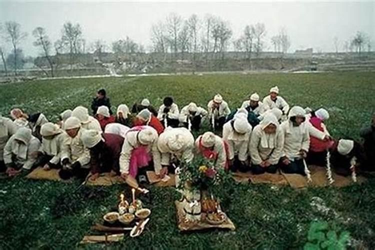 冲太岁能参加丧事吗？