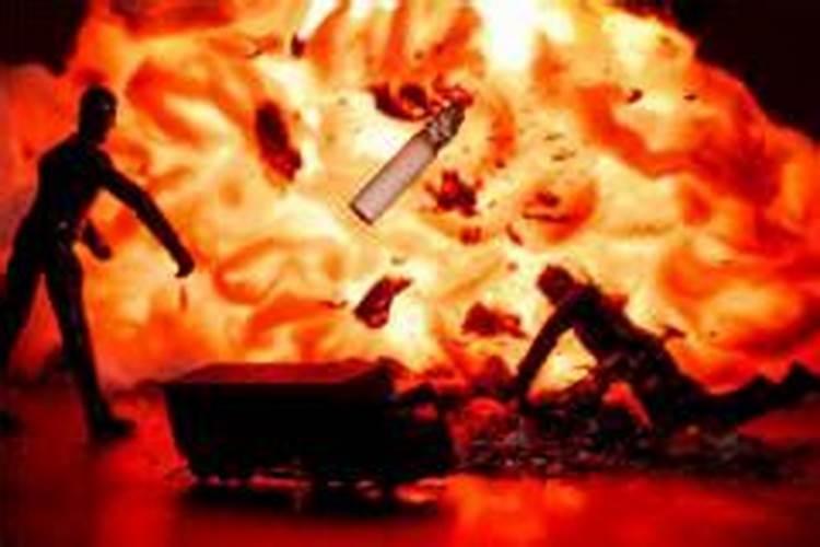 梦见火烧死人是什么意思？