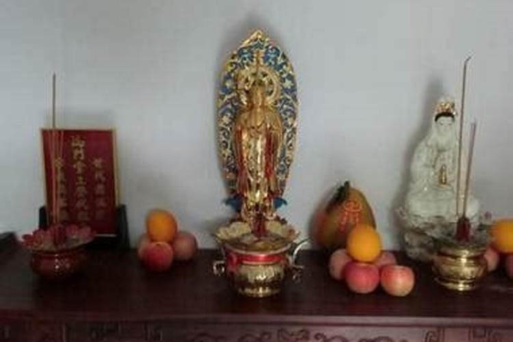 八月十五供奉什么？