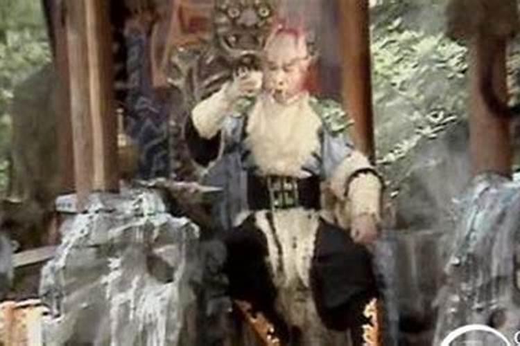 太岁为什么会变黑？