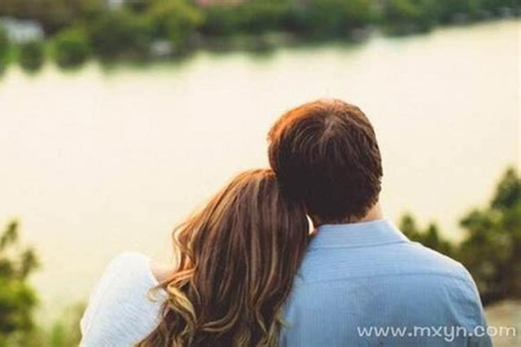 她梦见和情人在一起了啥意思？