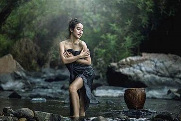 女命大运走沐浴运要注意哪些？