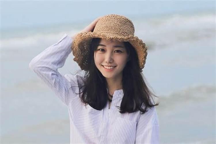 本命年真的运气不好吗女孩？