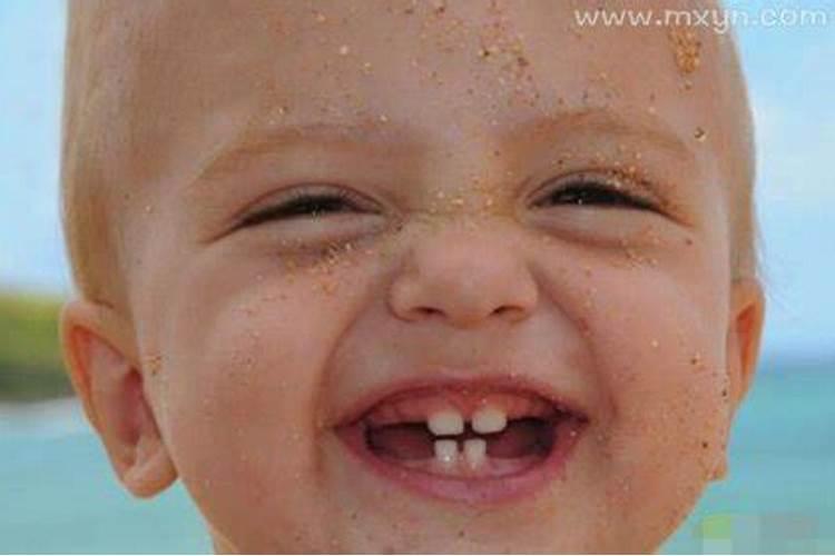 梦见自己牙掉了是什么意思？