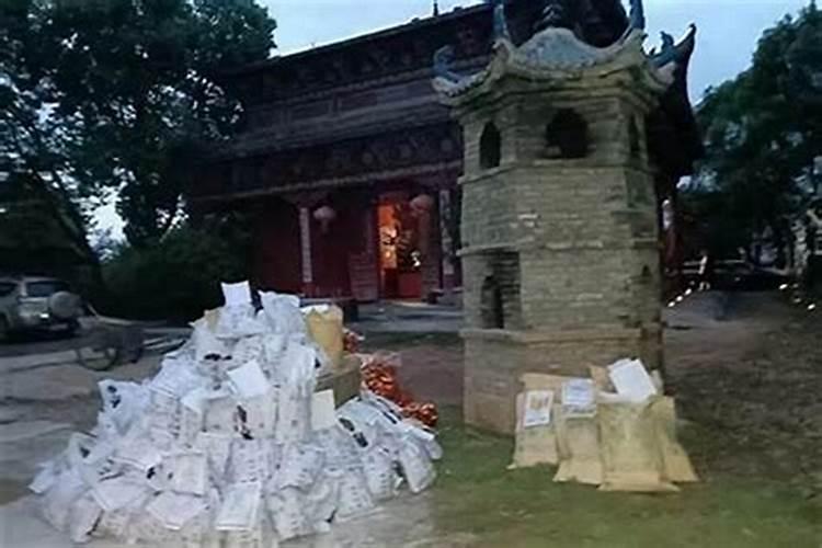 在家如何超度亡灵？