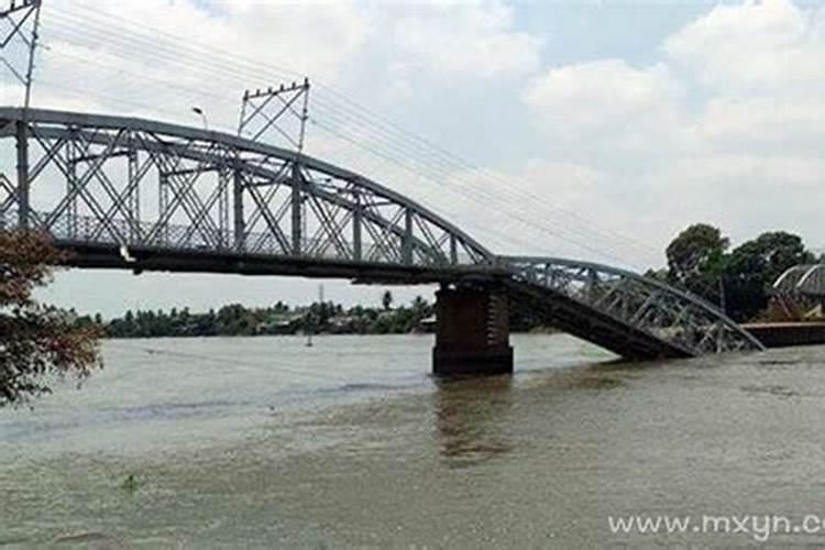 梦见桥断了有什么预兆？